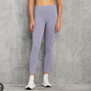 Alo Yoga 7/8 High-Waist Airlift Legging in Blue Moon
